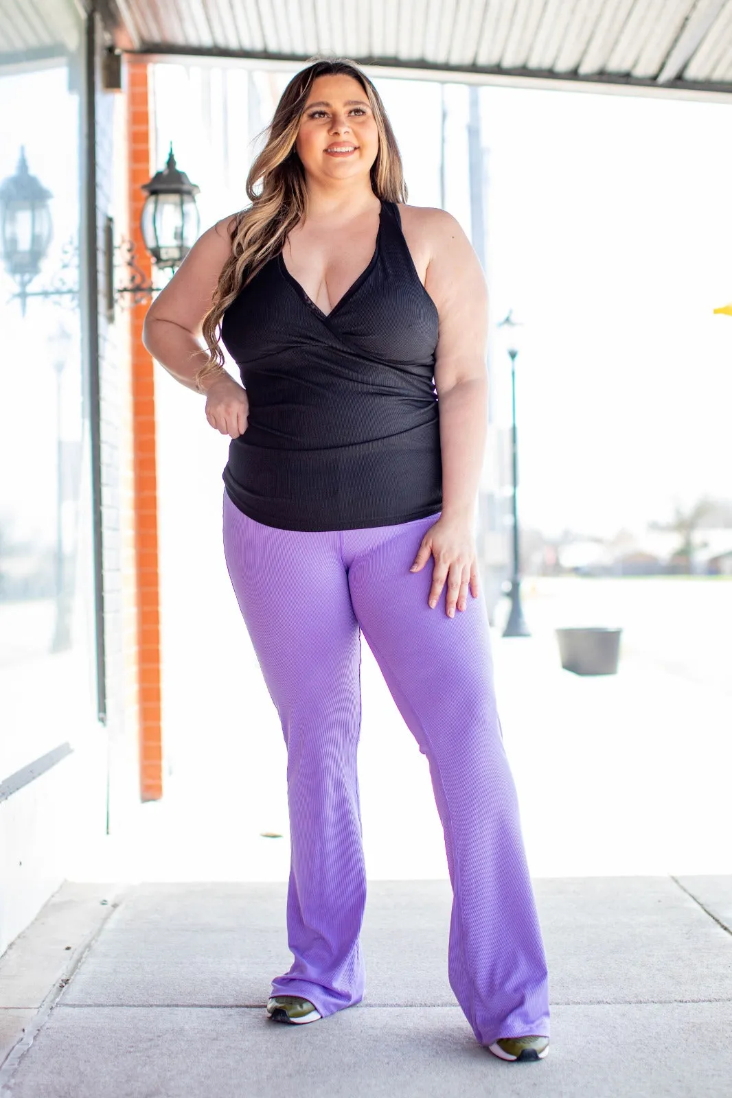 ACTIVE PANTS WITH BACK PHONE POCKET