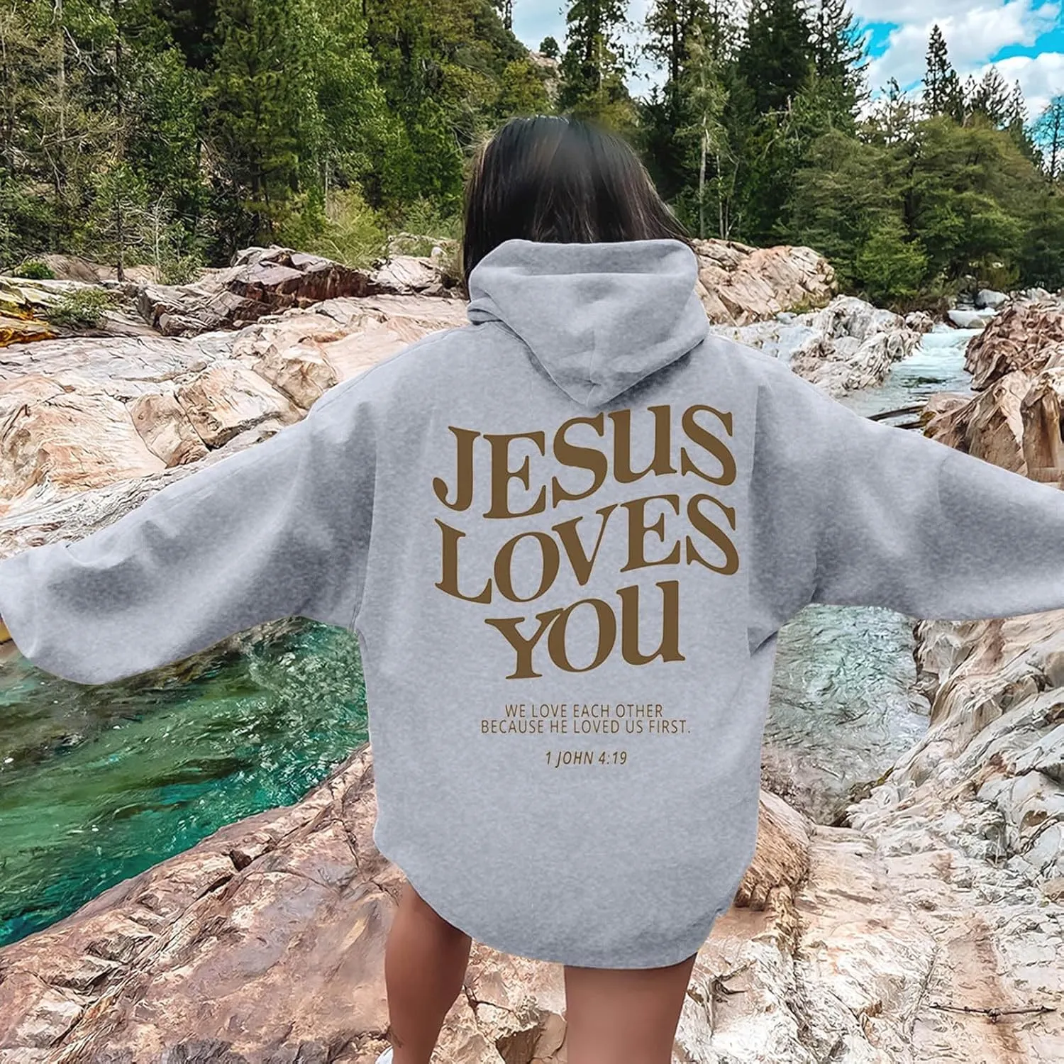 Christian Sweatshirts for Women Oversized Jesus Loves You Pullover Hoodie Pockets Casual Long Sleeve Thanksgiving T Shirts