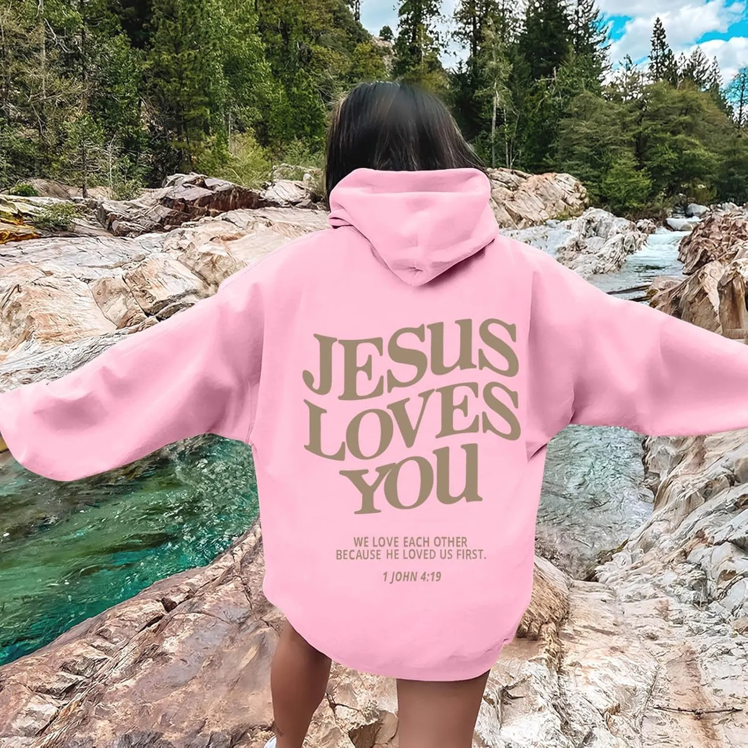 Christian Sweatshirts for Women Oversized Jesus Loves You Pullover Hoodie Pockets Casual Long Sleeve Thanksgiving T Shirts