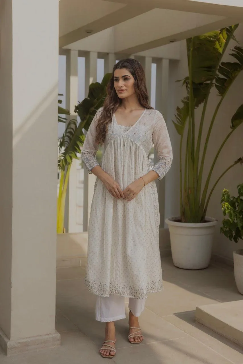IVORY ECCENTRIC KURTA SET