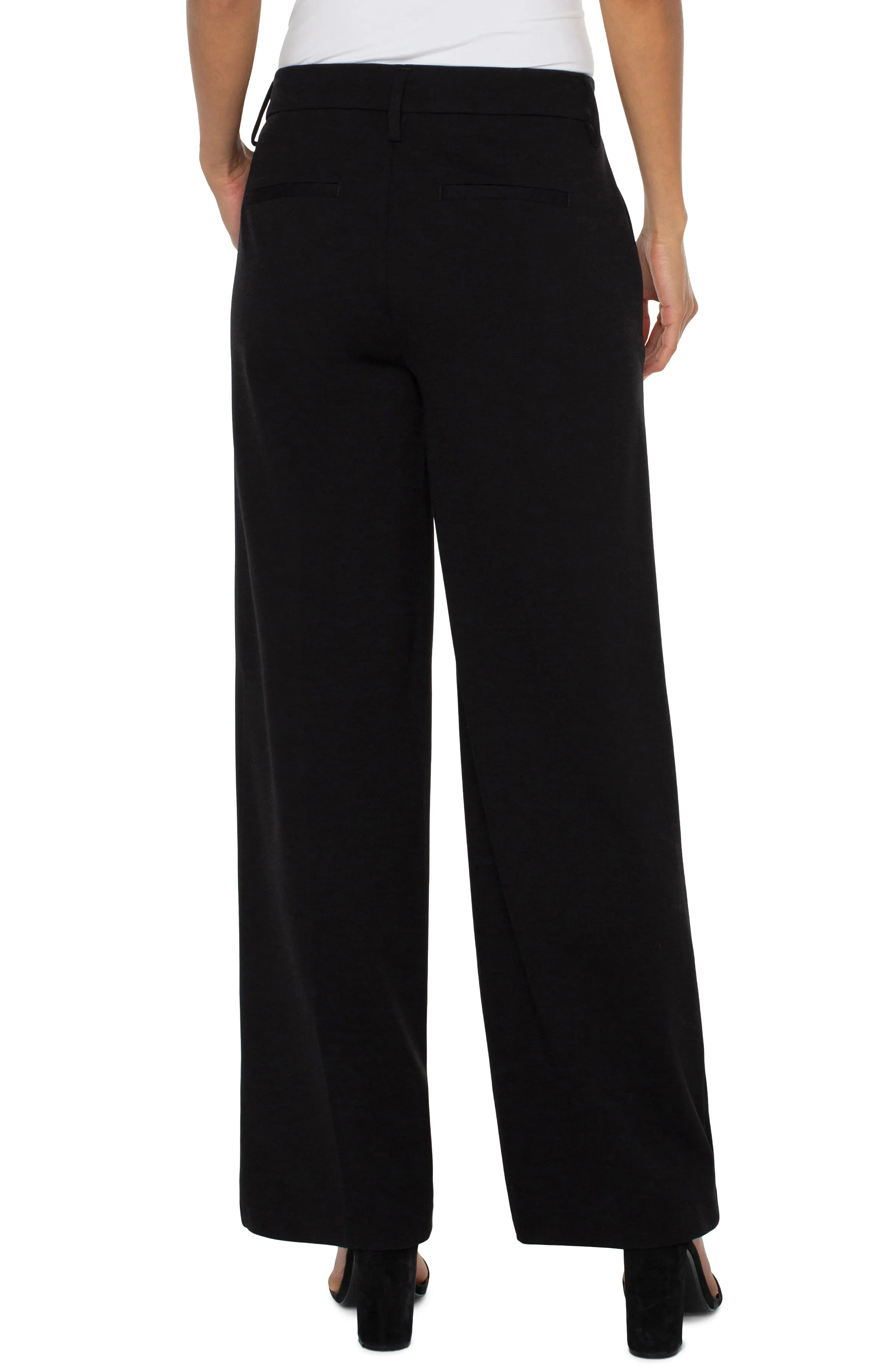 Liverpool Kelsey Wide Leg Knit Trousers In Black