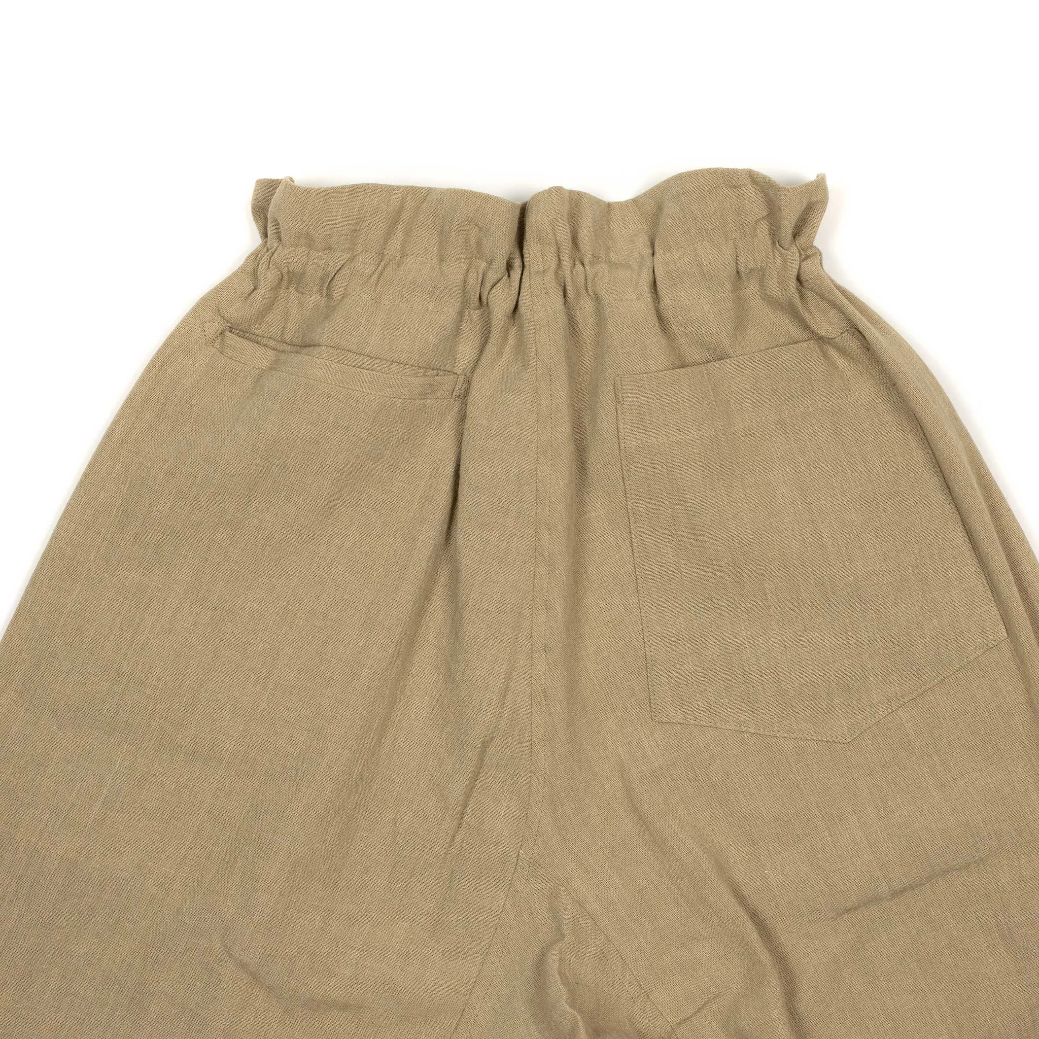 Relaxed drawstring pants in khaki linen