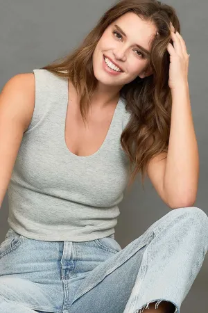 Scoop Neck Cropped Tank Plus Size