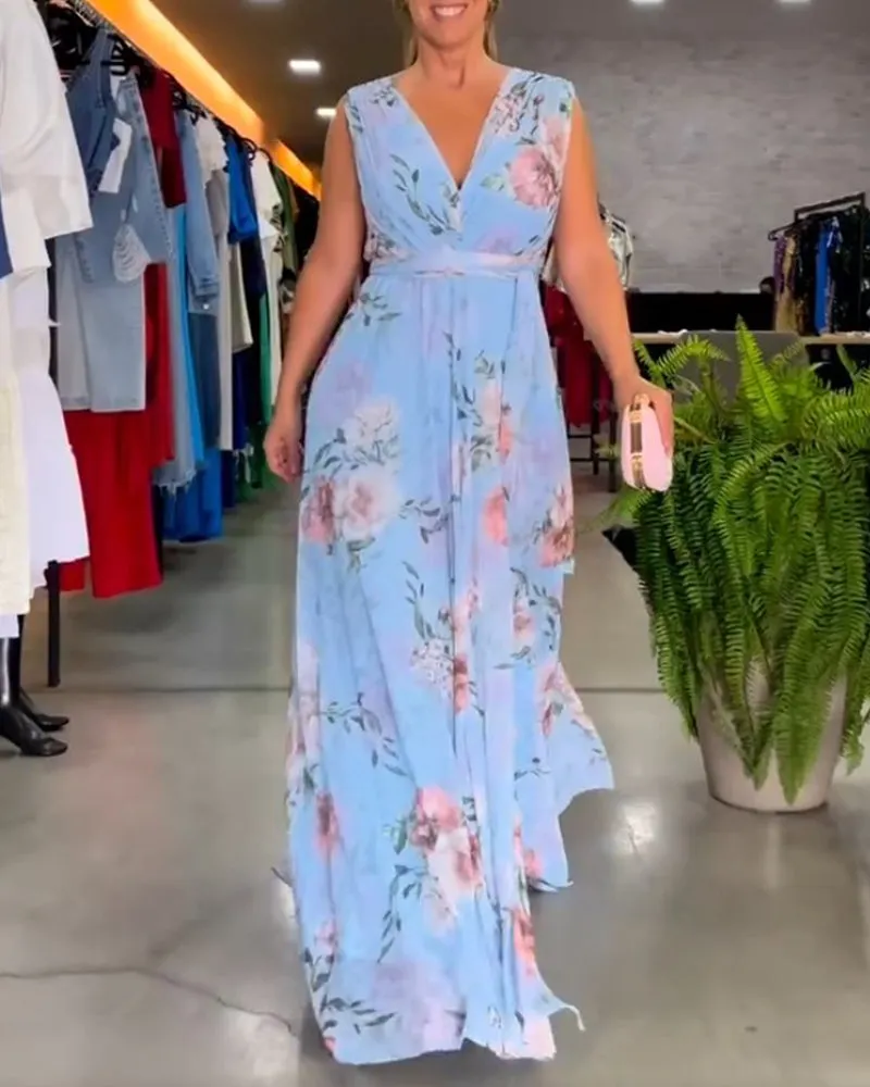 Venesa - Chic Sleeveless V-Neck Floral Dress